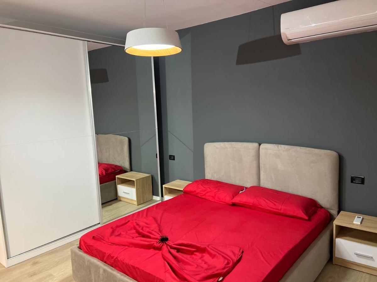 Amion Apartment In Center Of Tirana Exterior photo